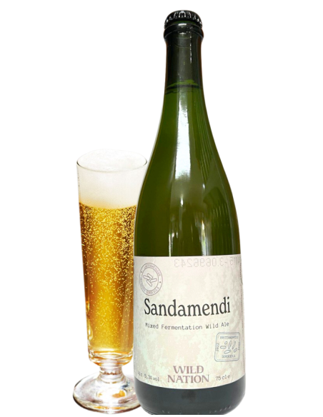 garrafa de 75cl de cerveja de marca WILD NATION - SANDAMENDI com copo, estilo Wild Ale de fermentação mista