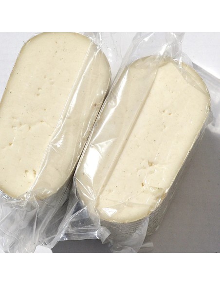 GABINO PEREZ CHEESE - PATA MULO RAW MILK SHEEP - Wedge 500 g. aprox.