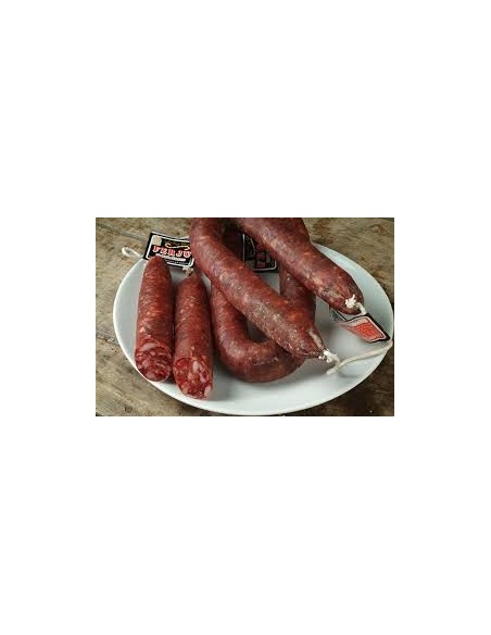 EMBUTIDOS FERJU - SALSICHA DE PORCO EXTRA - Peça 550g. aprox.