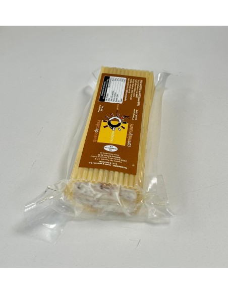 QUEIJOS FACENDERA - QUEIJO DE CABRA PASTA BRANCA COM MEL E NOZES - 340g.